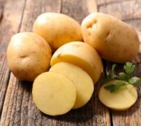 The delicious reason you should put a potato in the microwave for 6 minutes