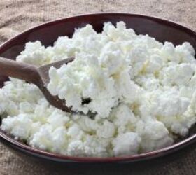 Mix cottage cheese with tuna for a scrumptious dish