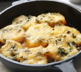If you thought baked potatoes couldn't get any better, try frying them like this for 3 minutes (delicious!)