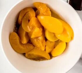 Mix 2 cups of canned peaches with THIS for an easy, 25-minute dish people go crazy over