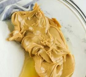 Mix peanut butter with these 2 ingredients for an 18-minute treat that is pure genius