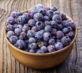 Mix 2 cups of frozen blueberries with THIS for a stunning &  completely irresistible treat