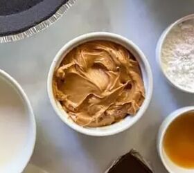 <u>Mix 1 cup of Jif peanut butter with THIS for a 20-minute, no-bake dessert everyone will be OBSESSED with</u>