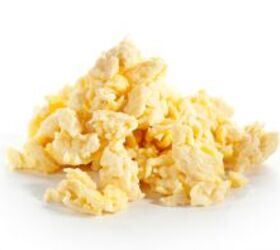 Put THIS in your scrambled eggs for a dish that sounds basic, but you may have never thought about it before (genius!)