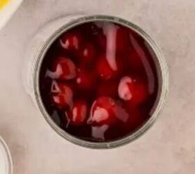 <u>Mix 1 can of cherry pie filling with THIS for the ultimate winter comfort food</u>