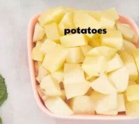 <u>Mix 2 large potatoes (peeled and diced) with THIS for one of the coziest dishes of the season</u>