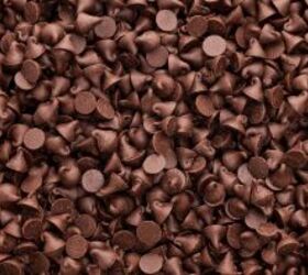 <u>Mix 1/4 cup of Nestle chocolate chips with THIS for a delicious 30-minute dessert</u>