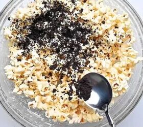 Mix popcorn with THIS for a 15-minute snack you won't be able to stop eating